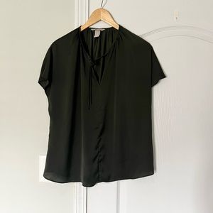 H&M | green blouse - M